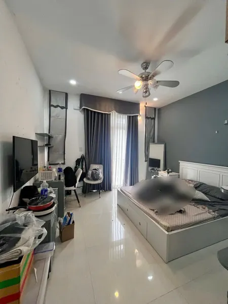 CẦN BÁN GẤP NHÀ PHỐ THIẾT KẾ HIỆN ĐẠI XÂY MỚI -THẠNH XUÂN QUẬN 12 BÊN BỜ SÔNG SÀI GÒN