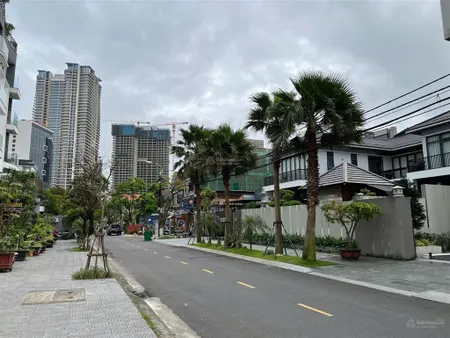 Bán lô đất võ nghĩa . 300m2 , đối lưng võ nguyên giáp. sơn trà
