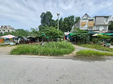 Đất 371m ngang 11.5m mặt tiền đường ống nước đối diện cổng chung cư p. đông hòa tp dĩ an ( tphcm)