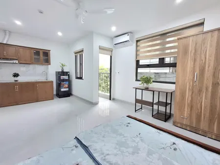CCMN Chợ Sáng 40m, nội thất đầy đủ, khách dọn ở lập tức- Tây Mỗ, Nam Từ Liêm.