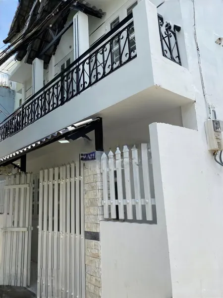 Cho Thuê Nhà Nguyên Căn Mặt Tiền Lê Quang Định Bình Thạnh