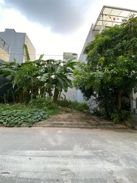Bán đất dịch vụ yên nghĩa,hà đông 50m mặt tiền 4m ngay đại học phennika.
