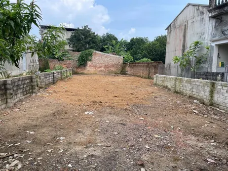 Bán đất giá siêu hời 2,4 tỷ, 172m2 mặt tiền 12m, đường thông thoáng