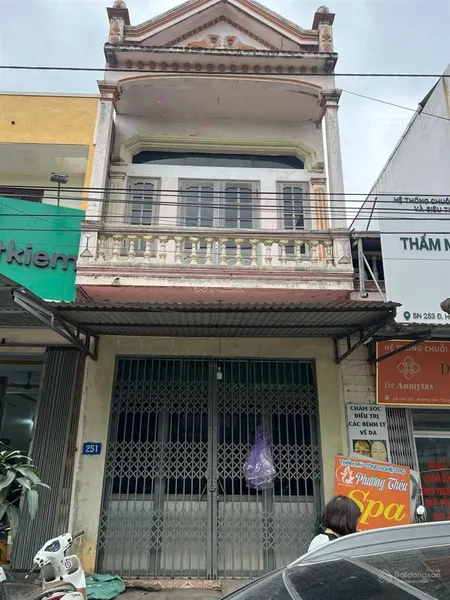 Bán đất tặng nhà mặt tiền đường 281 ngay cổng bệnh viện thị trấn thứa lương tài bắc ninh