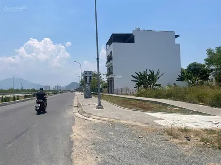 Lô đất đẹp hai mặt tiền hà quang 2, phước hải nha trang 160m 16 tỷ