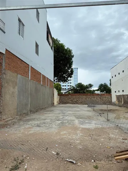 Bán lô đất 2 mặt tiền trước sau view biển đẹp tặng thiết kế toà nhà 7 tầng
