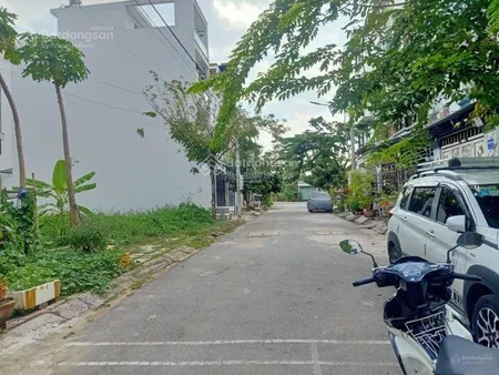 Đang cần bán gấp đất p5, mt đường phạm thanh . dt 97m2 , bán giá 475tr sổ riêng. 0843 378 ***