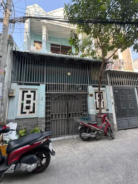 Bán nhà 2 Tầng, Hẻm ôtô Thông, giá 6.2 tỷ Phường BHH , Bình Tân