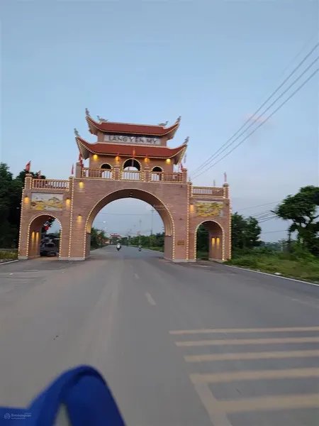 Cần bán 60m2 đất đường thông 2 ô tô tránh nhau yên mỹ thanh trì giá 6 tỷ