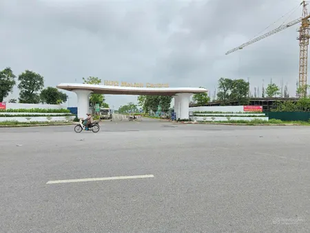 Ngay cạnh sun gorup bán lô đất đẹp 71m2, vị trí siêu hiếm, tại thôn yên vinh quang minh hn