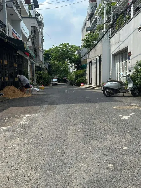 Khuôn đất rộng hẻm xe hơi tận nhà quang trung, phường 10, gv. dt 6.4x19m nở hậu 7.5m, tổng 133m2