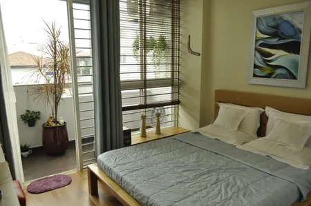 Nhà Hẻm Xe Hơi, P.12-q.10, Sát Ngả 3 đi 3/2 - Sư Vạn Hạnh - Thành Thái