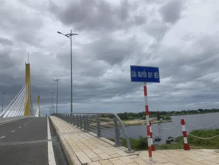 257m2, ngay ngã 4 trà quế nguyễn chí thanh, tặng nhà, ngang đẹp 9.5m chỉ 3.8 tỷ hội an