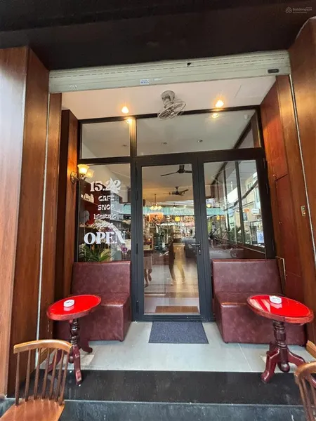 Hđt 89 triệu/tháng khu sang hai bà trưng, q1 (4,5 x 20m) nở hậu 6 tầng, thang máy chỉ 28 tỷ