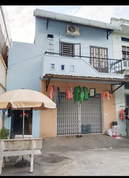nhà chính chủ full thổ cần bán