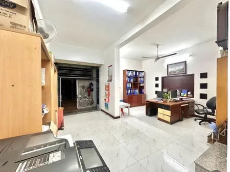 Siêu hiếmbên sông hbc đường xe tải nhà 3 tầng100m2(6,1x16,3)chỉ11,7 tỷ5pn4wc sổ hoàn công