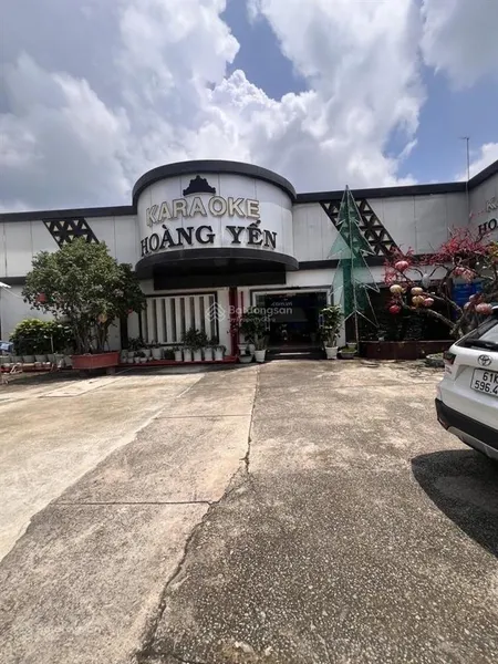 Bán nhà đất có 16 phòng karaoke, trần quang diệu, dĩ an, hcm, 35x50m, 1750m2, 300 tr/th, 23 tỷ