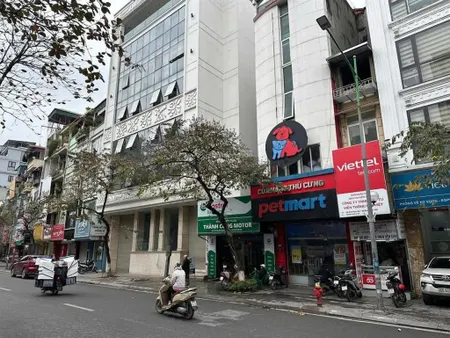 Tòa building lô góc. 12 tầng kinh doanh mt 13m 360m2 giá 1xx tỷ (có tl mạnh)