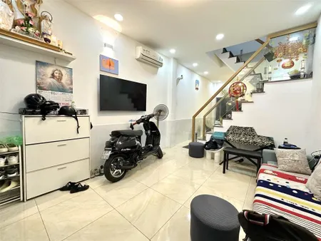 Bán nhà đẹp giáp q1 hxh trên đường ngô tất tố, phường 21, bình thạnh