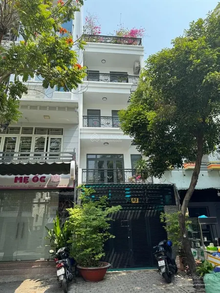 Bán nhà mặt tiền nội bộ bàu cát 70m2, 3 lầu st, 11 tỷ, 5pn, 5wc tại bàu cát tân bình