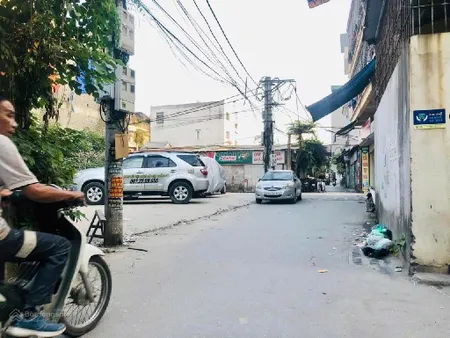 Bán nhanh nhà 6 tầng thang máy, ngoạ long cầu diễn, ôtô đỗ cổng, giá 7.45 tỷ, 0978 685 ***