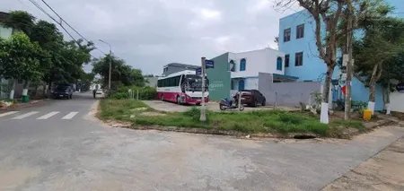 Nhỉnh hơn 13 tỷ sở hưũ ngay góc 2 mặt tiền đường yersin giao đa mặn 4 rất rẻ