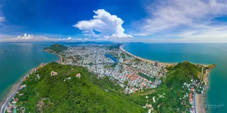 Chính chủ bán lô đất góc 2 mặt tiền đường xô viết nghệ tĩnh, gần hồ bàu sen đã có gpxd khách sạn