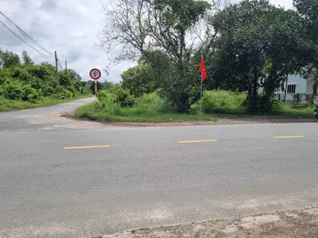 (B517) Đất mặt tiền Tỉnh Lộ 2, xã Trung Lập Hạ, dt 543m2, thổ cư 299m2, giá 9 tỷ