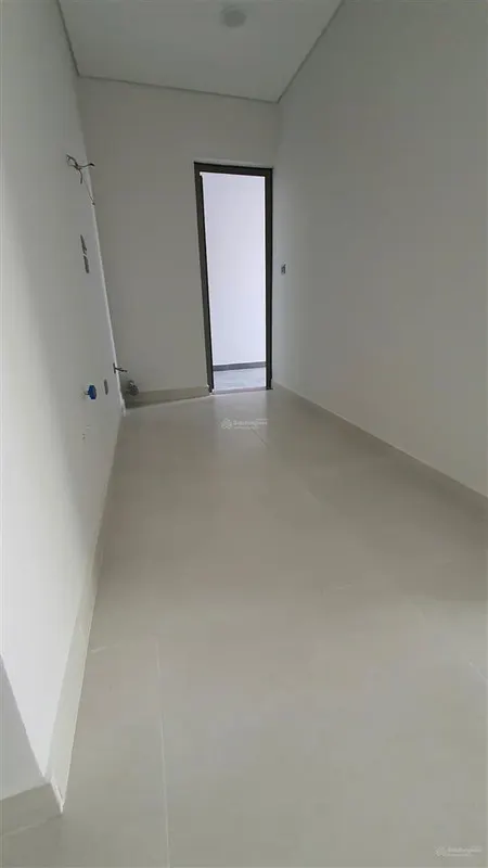 Rẻ nhất dự án, em đang có căn 101m2(3pn + 2vs) ban công đông nam, tháng 10 nhận nhà ở ngay