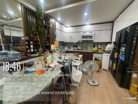 Tôi chính chủ bán căn hộ cc 3pn 2wc tại chung cư 15 17 ngọc khánh, 121m2 có 03 pn, 02 wc