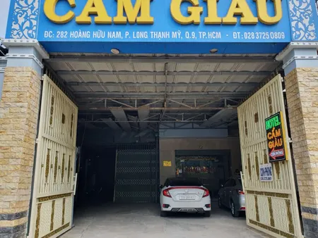 Bán hoặc cho thuê nhà mặt tiền Hoàng Hữu Nam