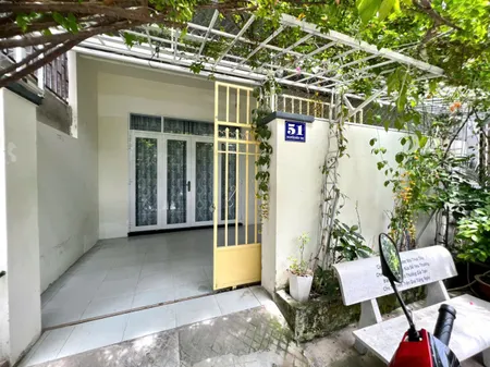 Bán căn nhà cấp 4, số nhà 51 đường Nguyễn Hữu Thọ