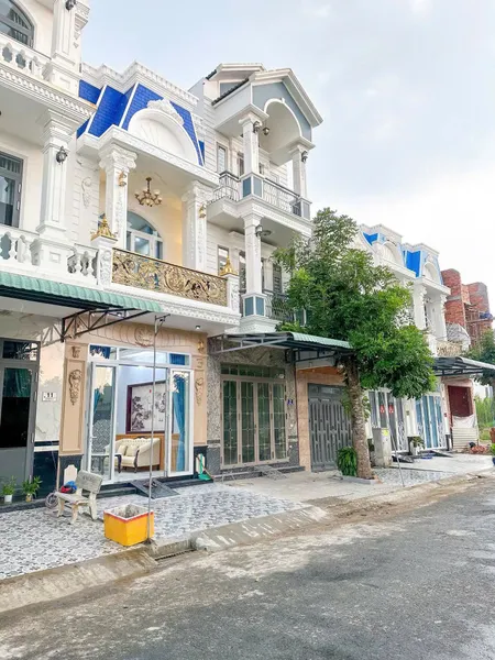11. NHÀ TRỆT LẦU GIÁ TỐT - KDC CỬU LONG, P. LONG HOÀ, Q. BÌNH THỦY, TP. CẦN THƠ
