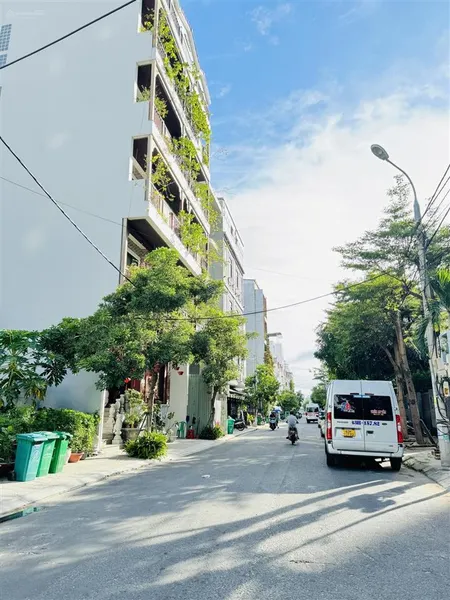 Bán lỗ 500tr mt lê lộ ngay trong khu phố an thượng , 81m2 giá 15,7 tỷ