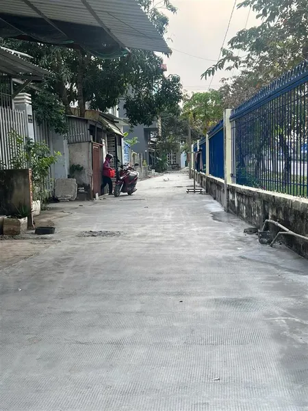 Lô đất vị trí cực đẹp chỉ 4,8 tỷ 160m2 (8x20) mặt tiền đường 12m nguyễn văn tạo, long thới, nhà bè