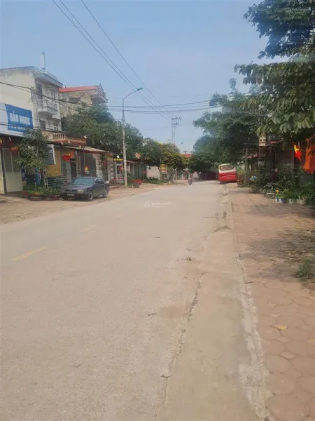 Bán đất trung tâm thị trấn kép, lạng giang bắc giang. 605m2 mt 12m. mặt đường ql37. giá 6 tỷ