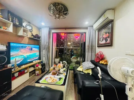 Chính chủ bán căn chung cư tầng 11 chung cư helios, 75 tam trinh. view thoáng sáng, tặng nội thất.