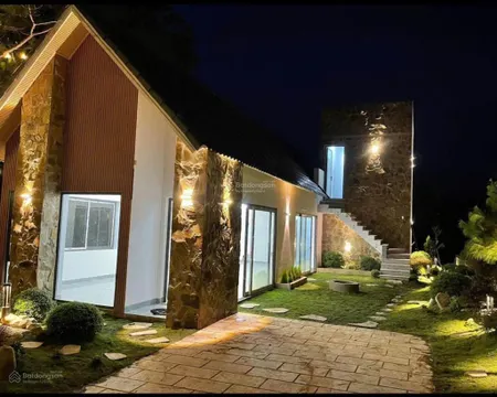 Ngoại ô đà lạt 3 tỷ 550 sở hữu villa nghỉ dưỡng săn mây, suối tự nhiên view đồi