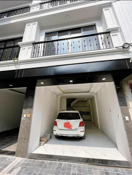Bán nhà thạch bàncổ linh long biên 35m2 5tầng gara ôtô, ngõ nông ôtô tránh full đồ. bán gấp 7,1 tỷ