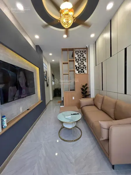 Nhà mặt phố nguyễn trọng tuyển, phú nhuận, 6,93 tỷ, 24,3 m2, giá tốt