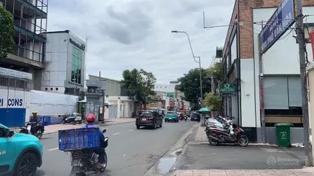 Bán nhà mặt tiền kinh doanh lê văn sỹ trung tâm phú nhuận 2 lầu dt 4.1x27m giá chỉ 26 tỷ