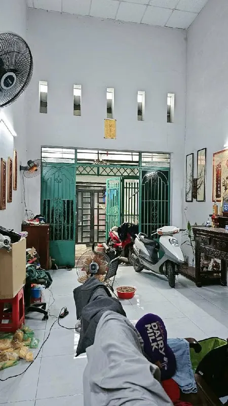 Bán nhà 2 tầng HXH  Vĩnh Lộc B Bình Chánh