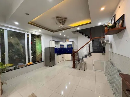 Nhà Nguyên Căn 3PN 4WC Ngay Hoàng Văn Thụ Phú Nhuận