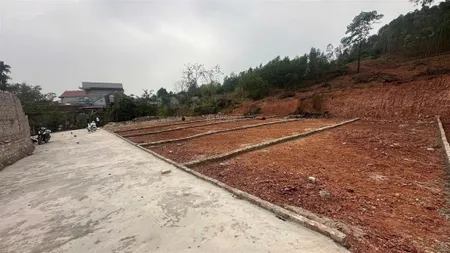 Bán đất thị trấn cao thượng, tdp đình gần ccn đồng đình giá chỉ 650tr