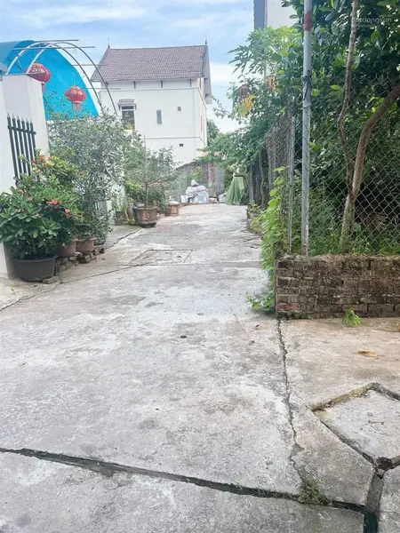 Hàng hiếm 50m2 thôn phi liệt liên nghĩa văn giang hưng yên, đường ô tô vào thoải mái