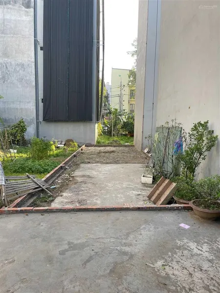 Đất dịch vụ song phương, hoài đức. gần đl thăng long, dt 48m2. đường ôtô tránh nhau, vỉa hè 2,5m
