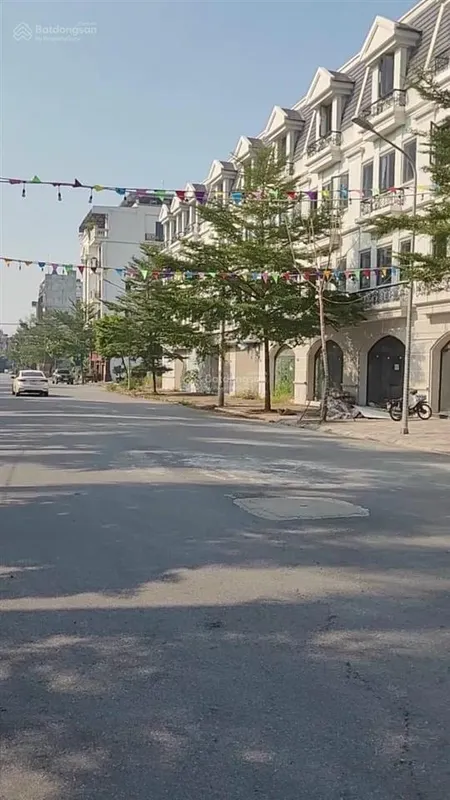 Bán đất dịch vụ thăng long 9 sát khu đô thị hindone royal park kim chung di trạch 87,6m2 12.5tỷ