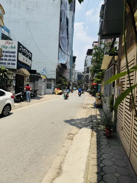 Bán nhà Hoàng Hoa Thám (BĐ) 58m, 3 tầng, mt 3.1m, giá 16.5 tỷ