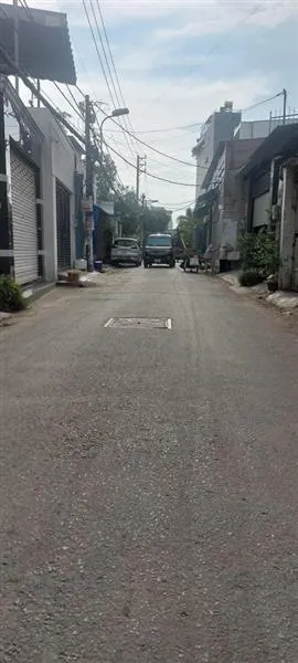 Ngay lê văn quới hẻm 7m sát mặt tiền nhà xưởng 255m2 ngang 10m, nở hậu 11 x 26m, chỉ 22 tỷ