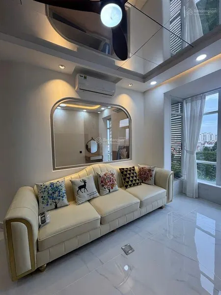 Bán nhanh căn hộ sky garden 3, pmh, q7, dt 71m2, tk 3pn nhà mới đẹp, giá chỉ 5,7 tỷ